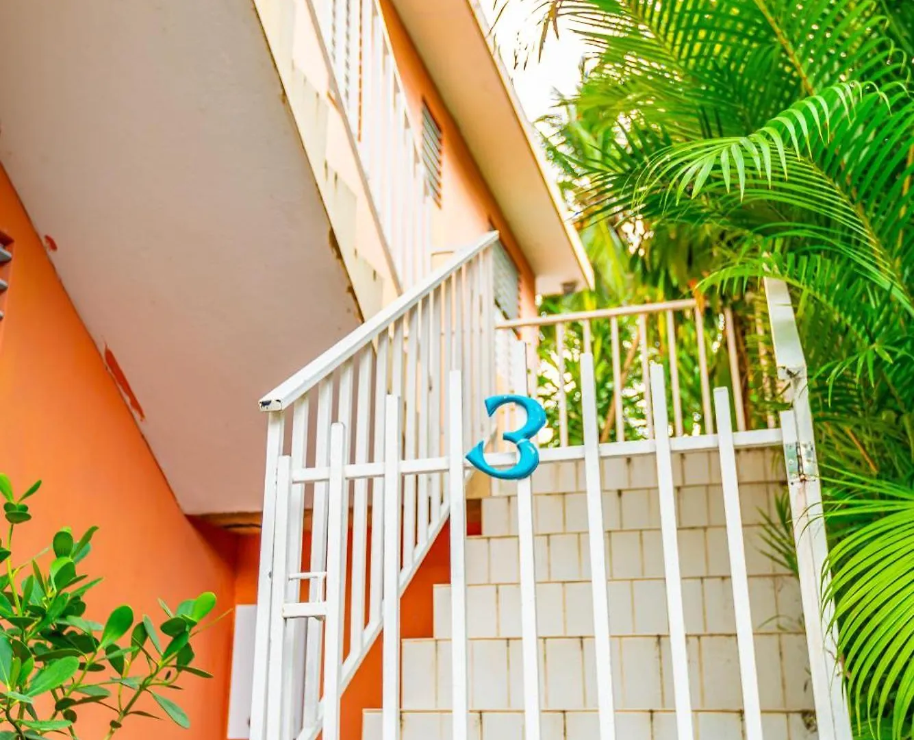 3 Bedroom Retreat In Rincon Casa Pina Suave, Rustic With Yard & Patio